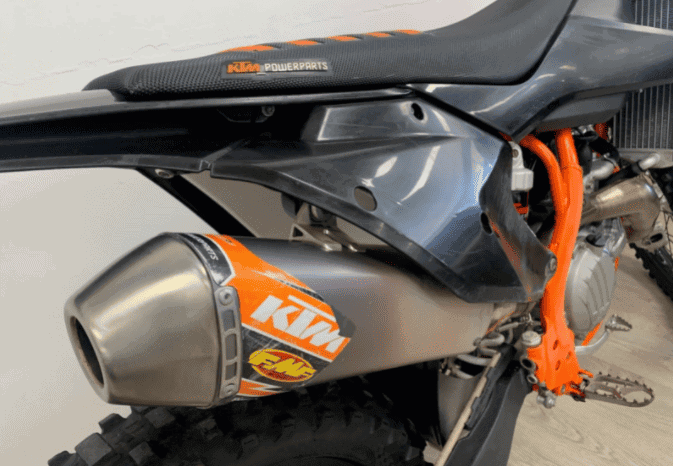 
								2018 KTM 450 SX-F full									