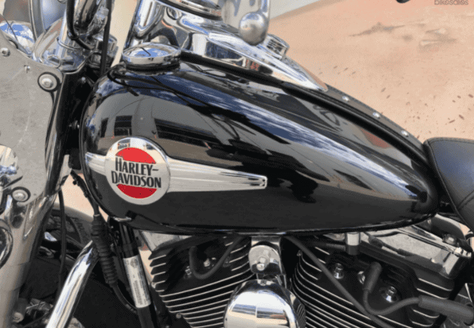 
								2017 Harley-Davidson Heritage Softail Classic 1690 (FLSTC) full									
