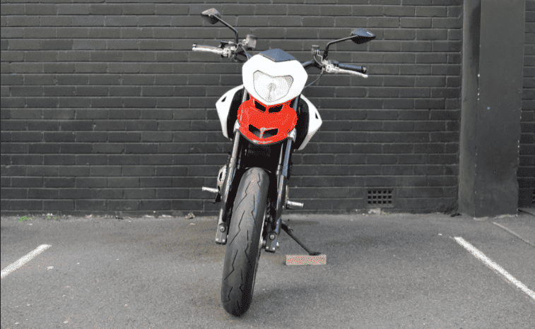 
								2011 Ducati Hypermotard 1100 full									