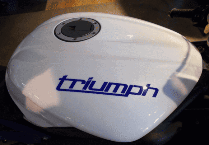 
								2013 Triumph Daytona 675 ABS full									
