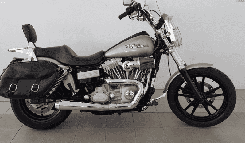 2007 Harley-Davidson Dyna Super Glide Custom 1584 (FXDC)