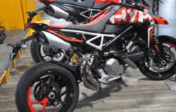 
										2021 Ducati Hypermotard 950 RVE full									